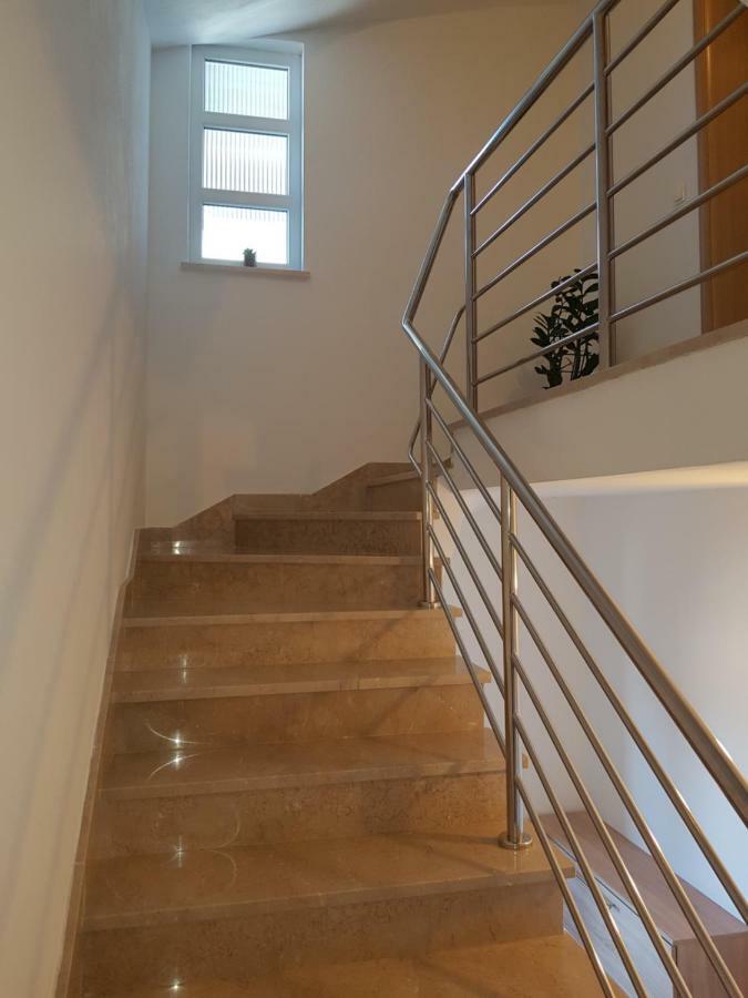 Apartmani Jadranka Starigrad Paklenica Ngoại thất bức ảnh