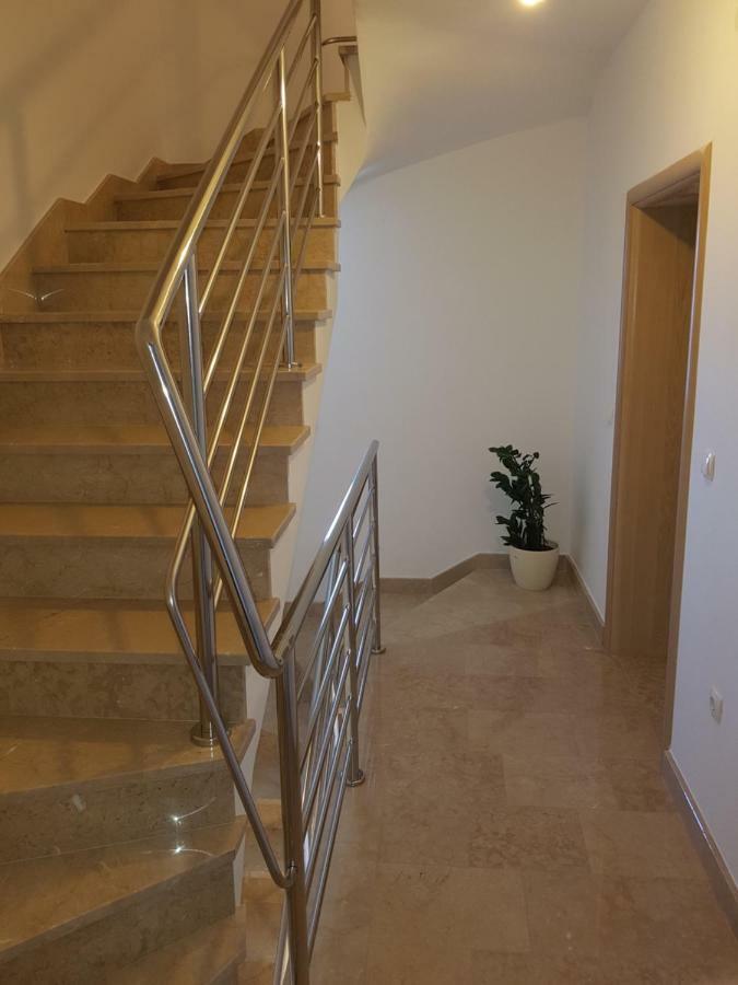 Apartmani Jadranka Starigrad Paklenica Ngoại thất bức ảnh