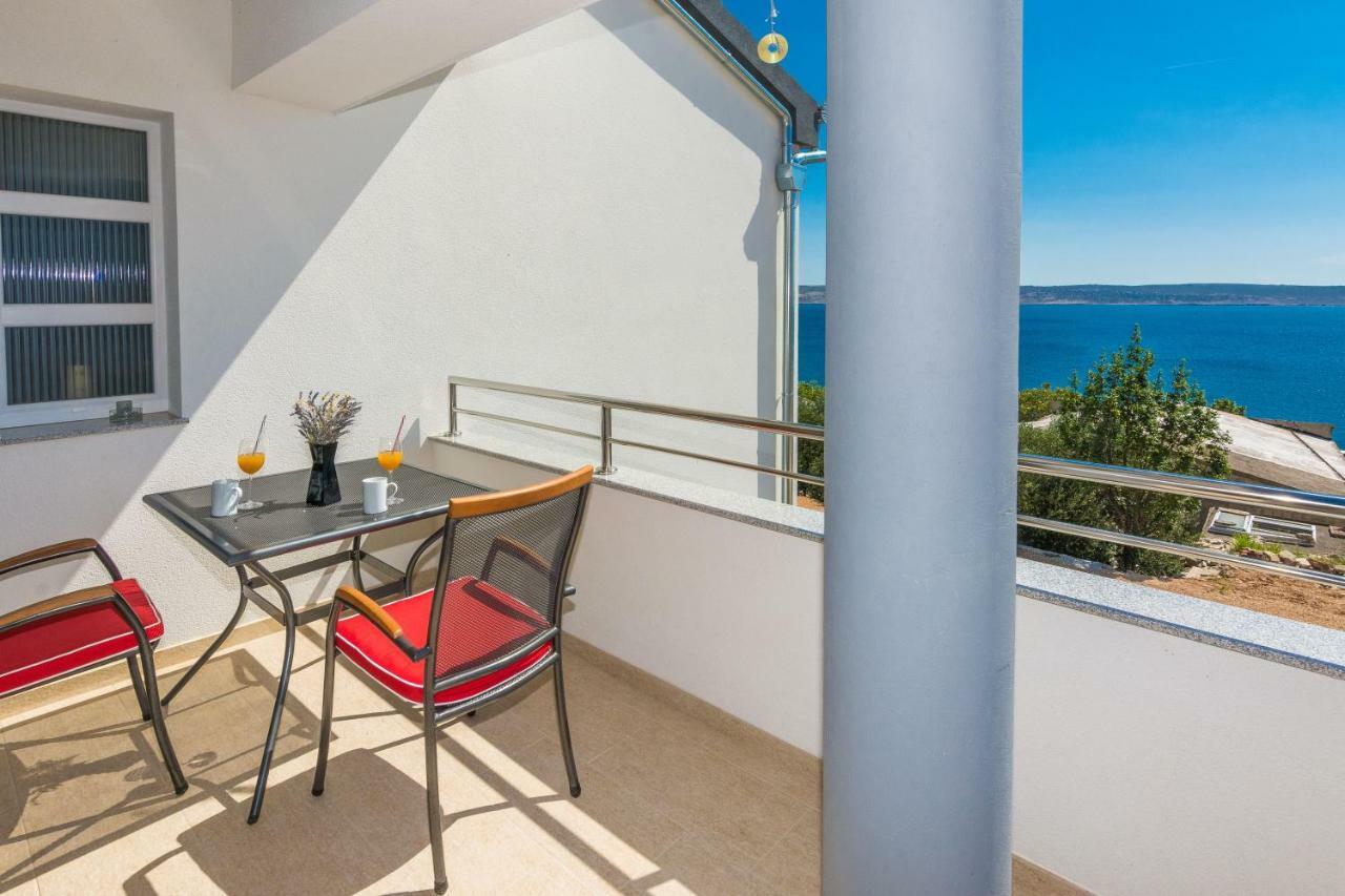 Apartmani Jadranka Starigrad Paklenica Ngoại thất bức ảnh