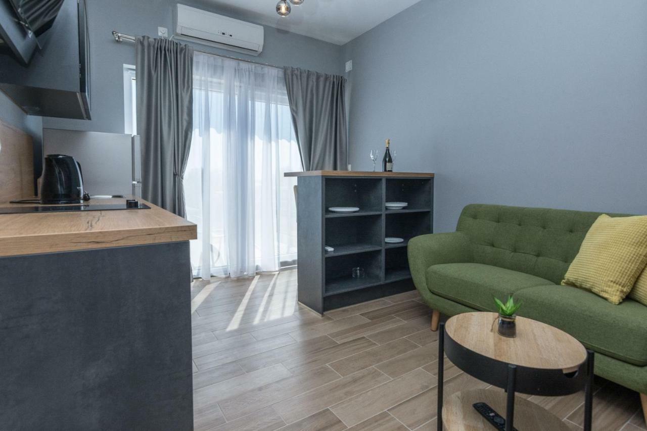 Apartmani Jadranka Starigrad Paklenica Ngoại thất bức ảnh